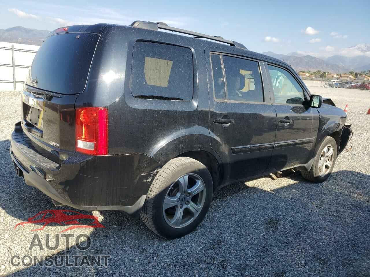 HONDA PILOT 2015 - 5FNYF4H54FB054582