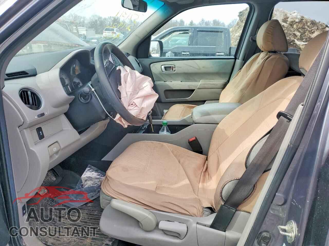 HONDA PILOT 2014 - 5FNYF4H25EB007386