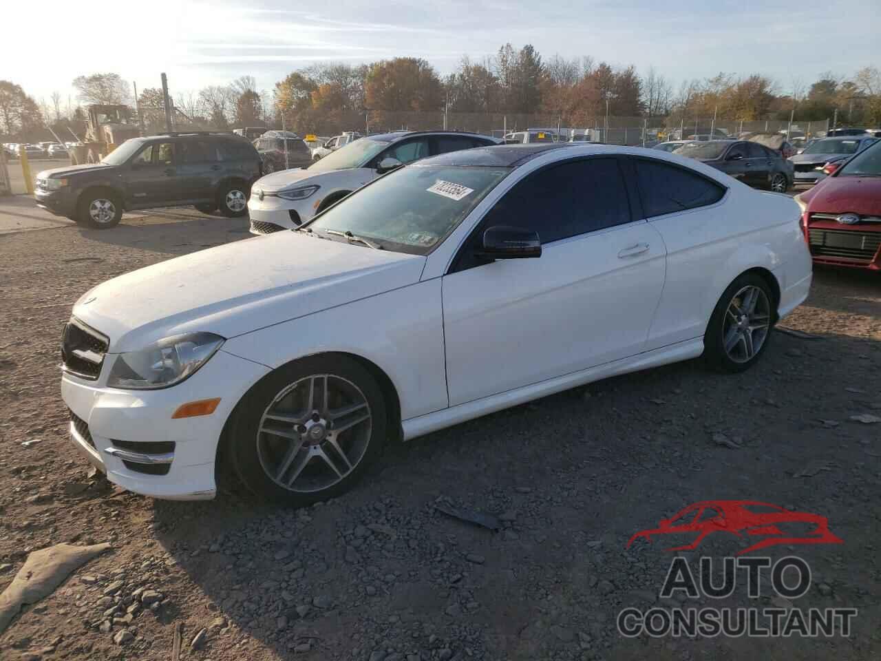 MERCEDES-BENZ C-CLASS 2013 - WDDGJ8JB1DG021839