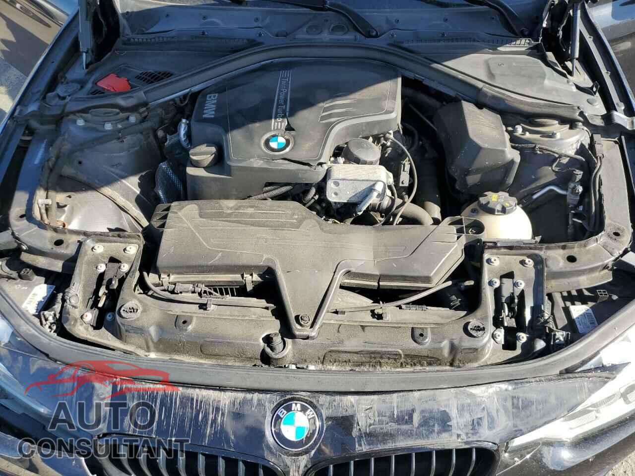 BMW 3 SERIES 2016 - WBA8E3G59GNU01547