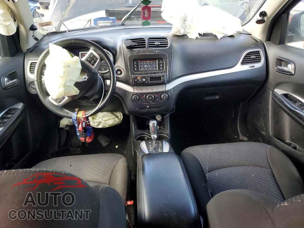 DODGE JOURNEY 2020 - 3C4PDCAB1LT274903