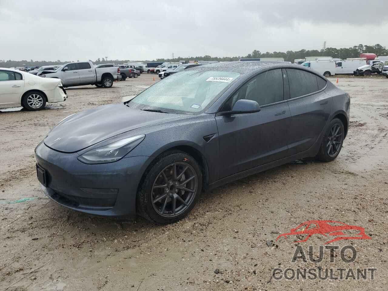 TESLA MODEL 3 2022 - 5YJ3E1EA2NF352818