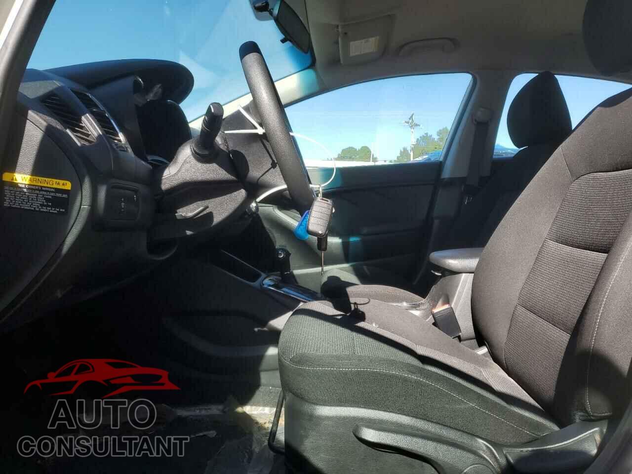 KIA FORTE 2017 - 3KPFK4A71HE099809