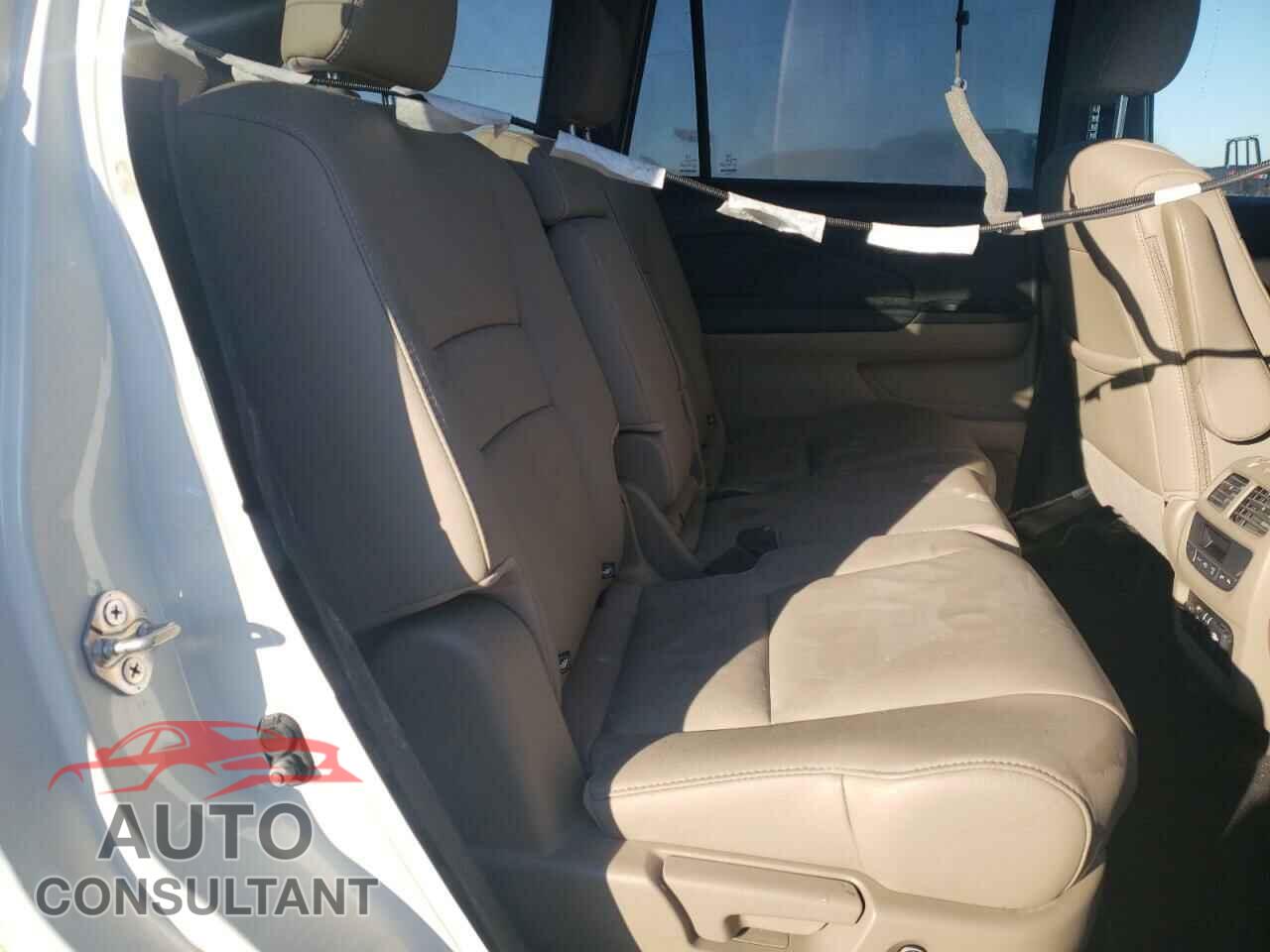 HONDA PILOT 2018 - 5FNYF5H91JB004255