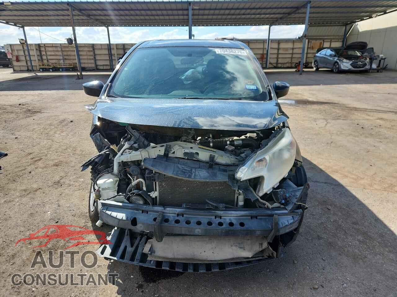 NISSAN VERSA 2015 - 3N1CE2CP5FL357630