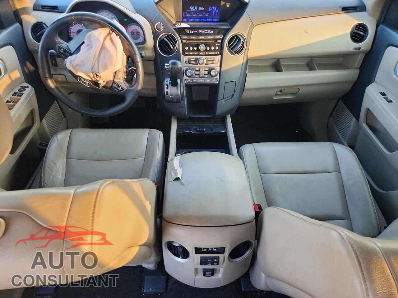 HONDA PILOT 2013 - 5FNYF3H50DB018959