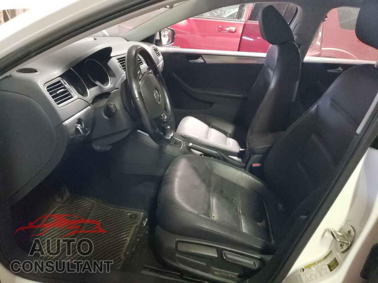 VOLKSWAGEN JETTA 2017 - 3VWDB7AJ6HM358530