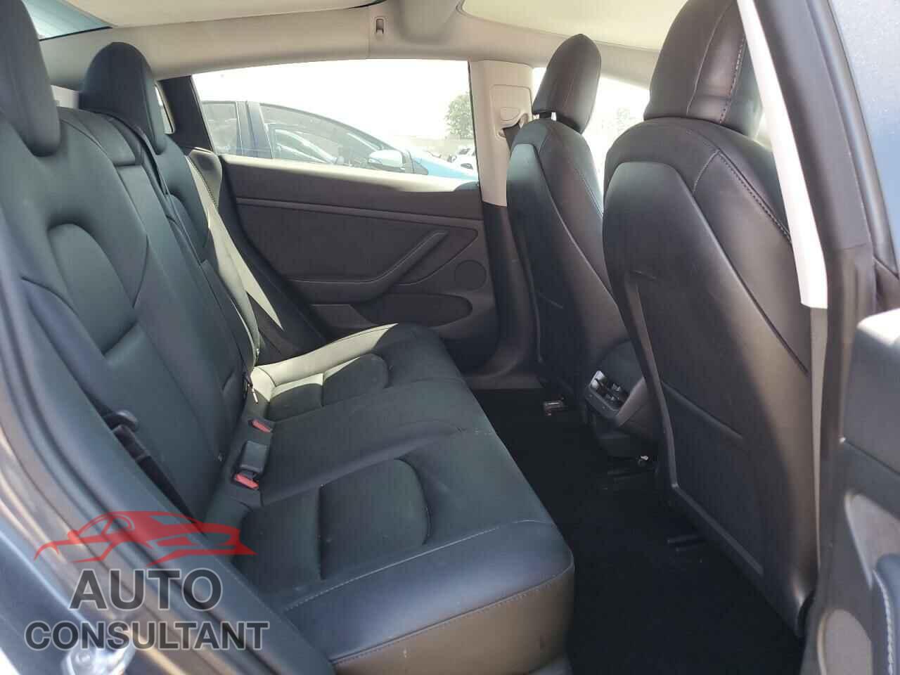 TESLA MODEL 3 2023 - 5YJ3E1EC5PF432604