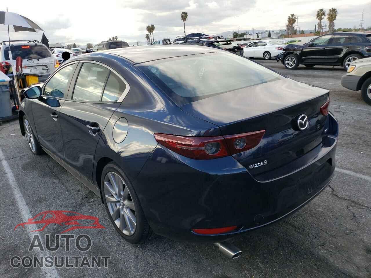 MAZDA 3 2021 - JM1BPABL8M1320393