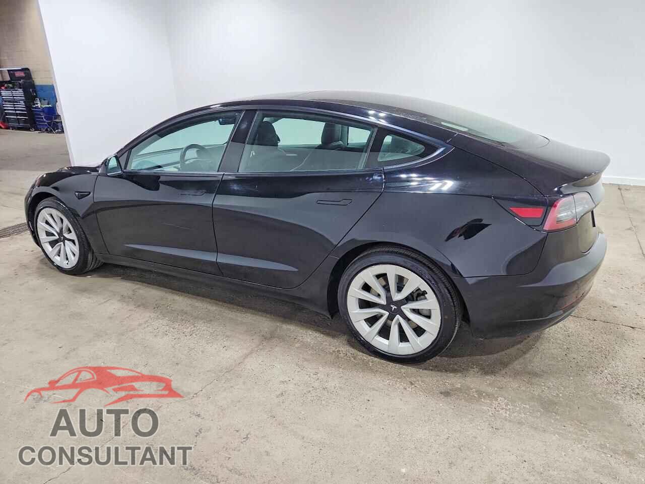 TESLA MODEL 3 2022 - 5YJ3E1EA2NF304462
