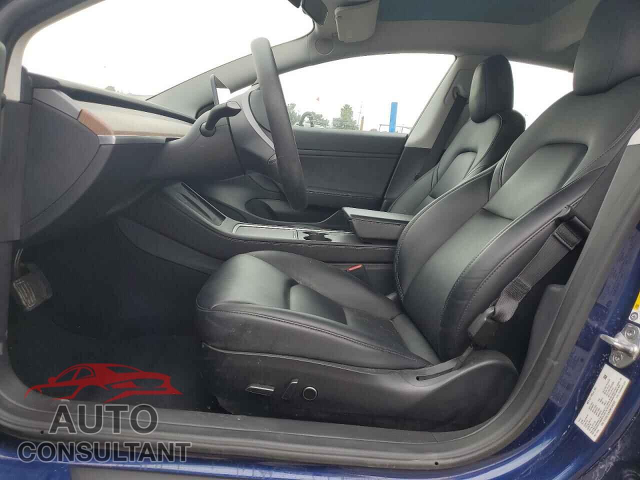 TESLA MODEL 3 2021 - 5YJ3E1EAXMF930355