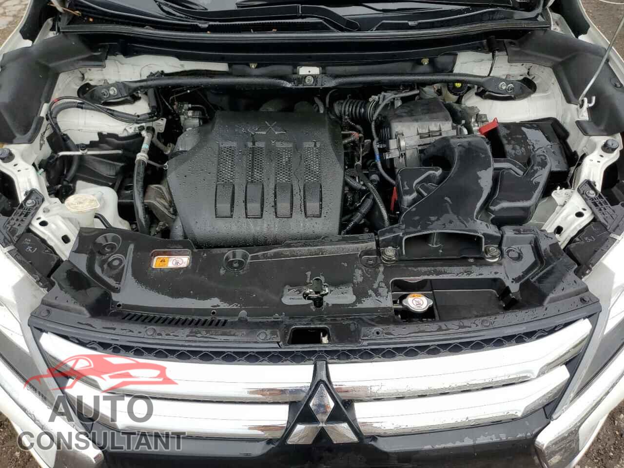 MITSUBISHI ECLIPSE 2018 - JA4AT5AA9JZ042609
