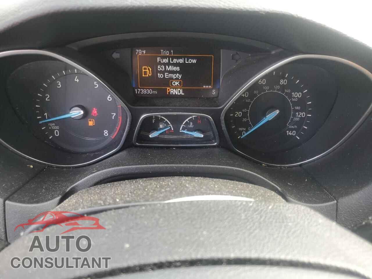 FORD FOCUS 2017 - 1FADP3F28HL329570