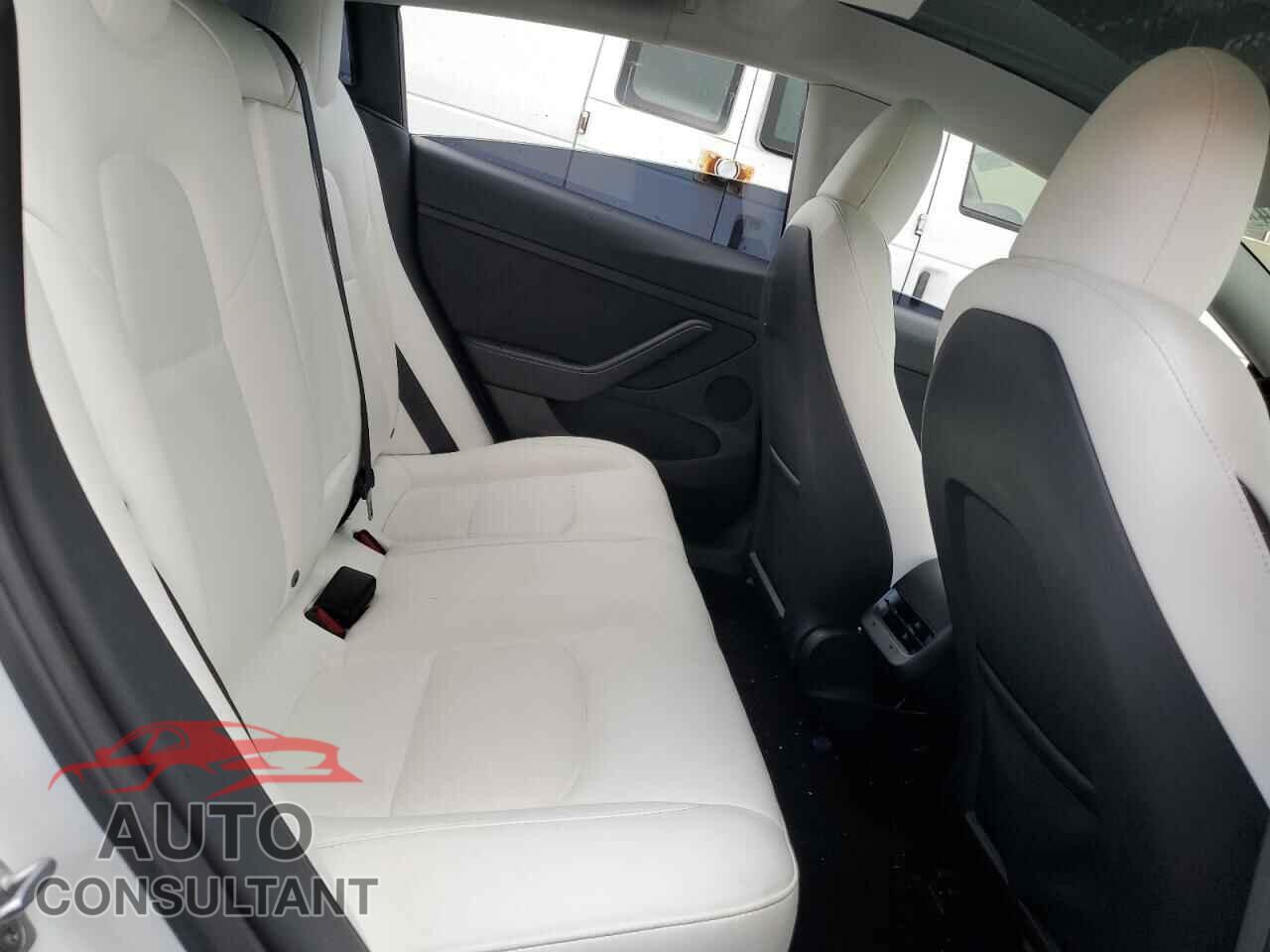 TESLA MODEL 3 2023 - 5YJ3E1EAXPF599152