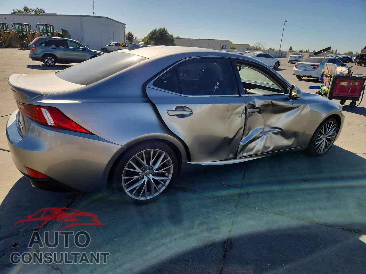 LEXUS IS 2016 - JTHBA1D25G5032669