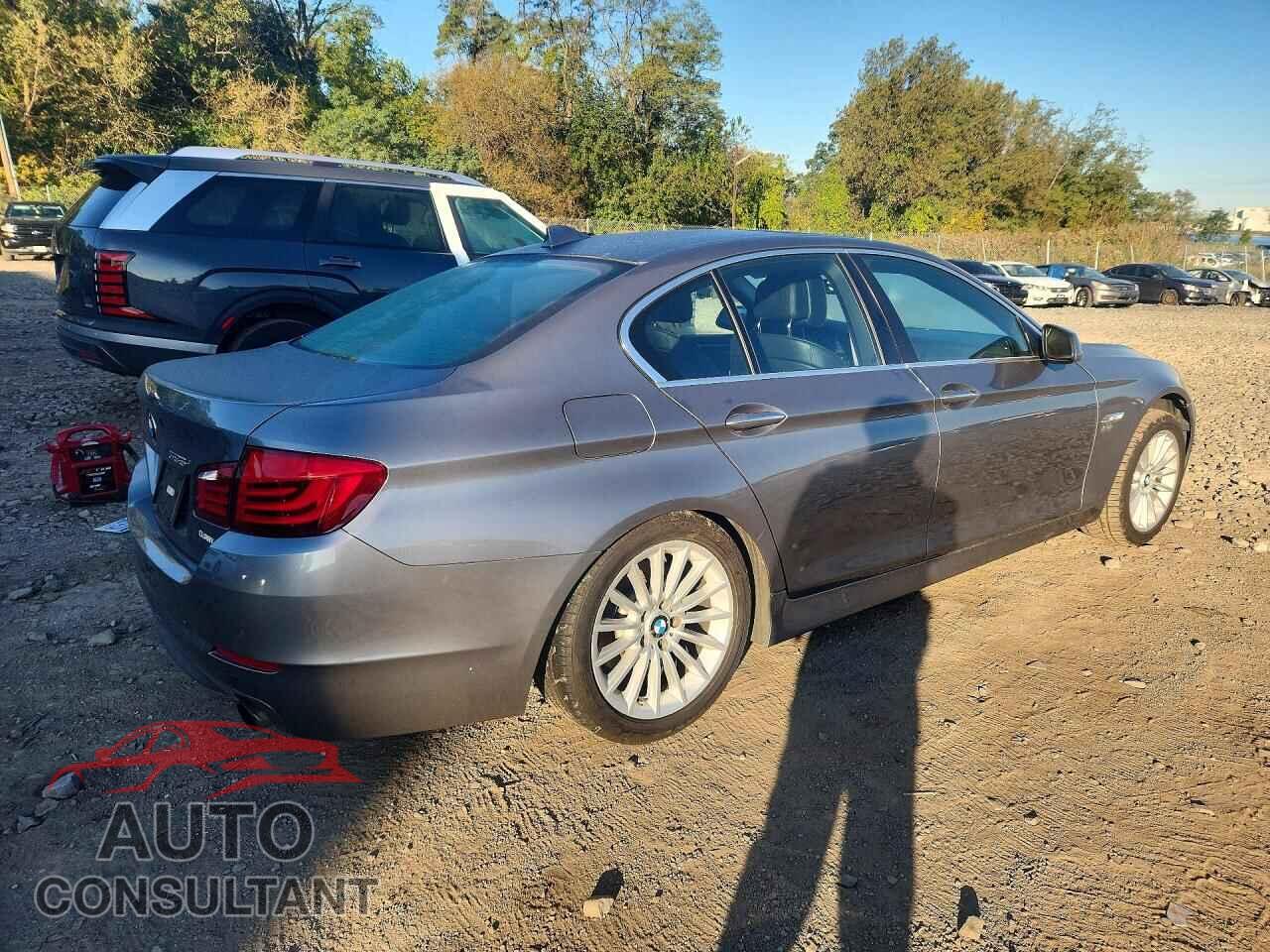 BMW 5 SERIES 2012 - WBAFU7C54CDU56687