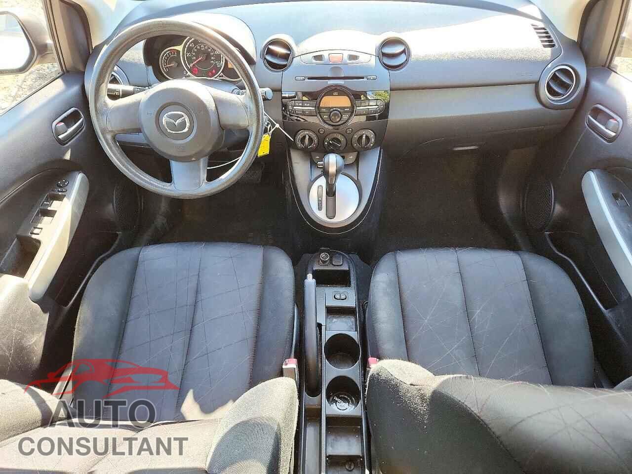 MAZDA 2 2012 - JM1DE1KZ7C0151958