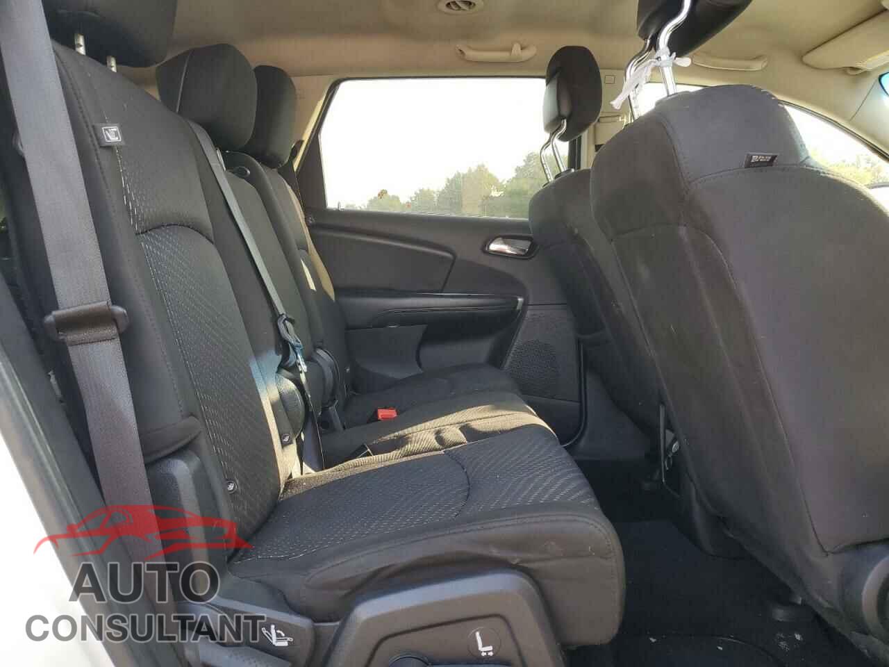 DODGE JOURNEY 2016 - 3C4PDCAB8GT104625