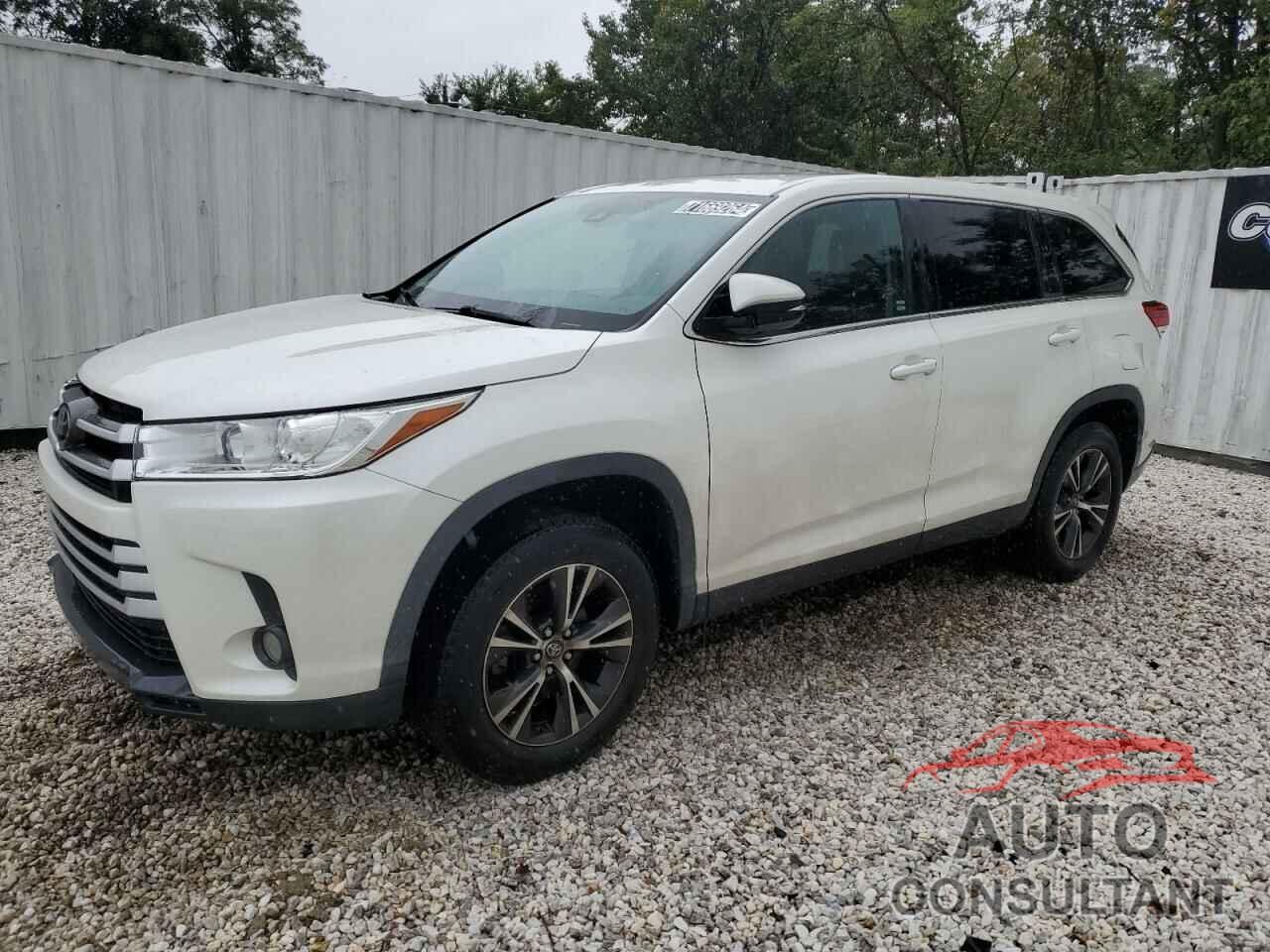 TOYOTA HIGHLANDER 2019 - 5TDZZRFH9KS349768