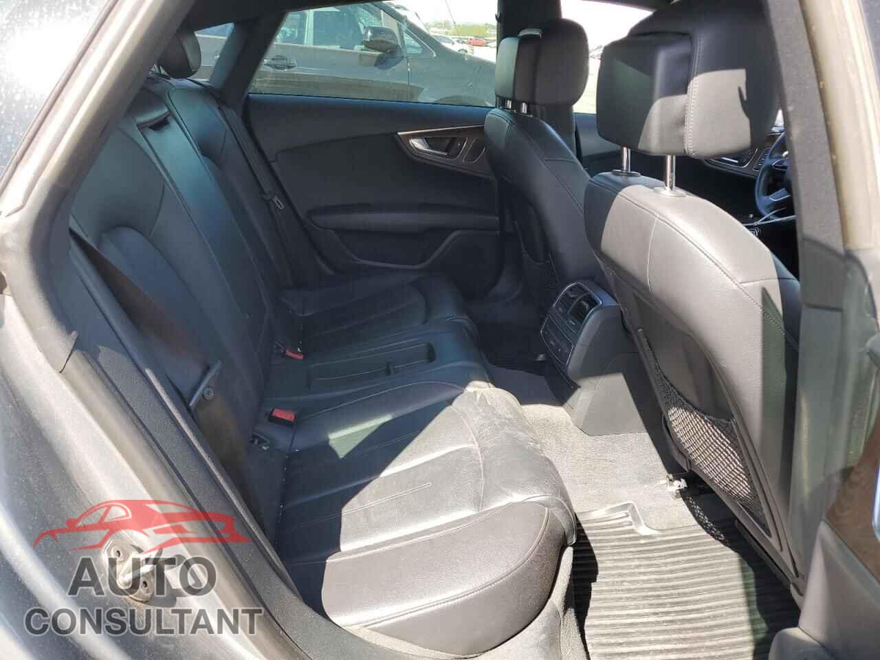 AUDI A7 2013 - WAUYGAFC3DN067560