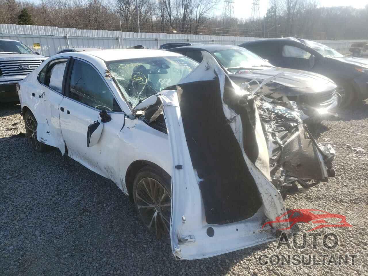 TOYOTA CAMRY 2020 - 4T1G11AK0LU972255
