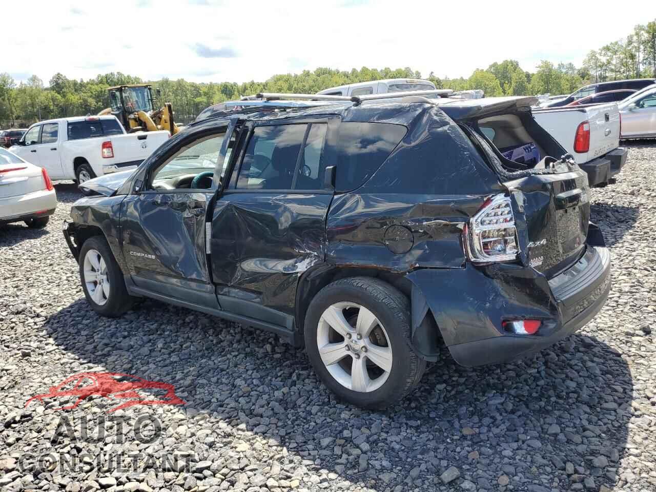 JEEP COMPASS 2011 - 1J4NF1FB9BD136572