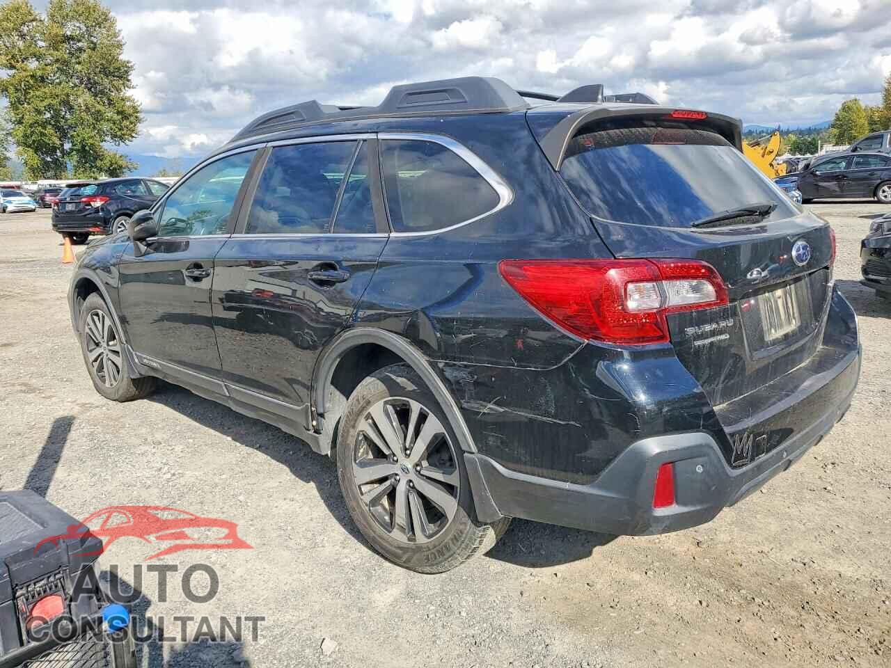 SUBARU OUTBACK 2018 - 4S4BSANC3J3396657