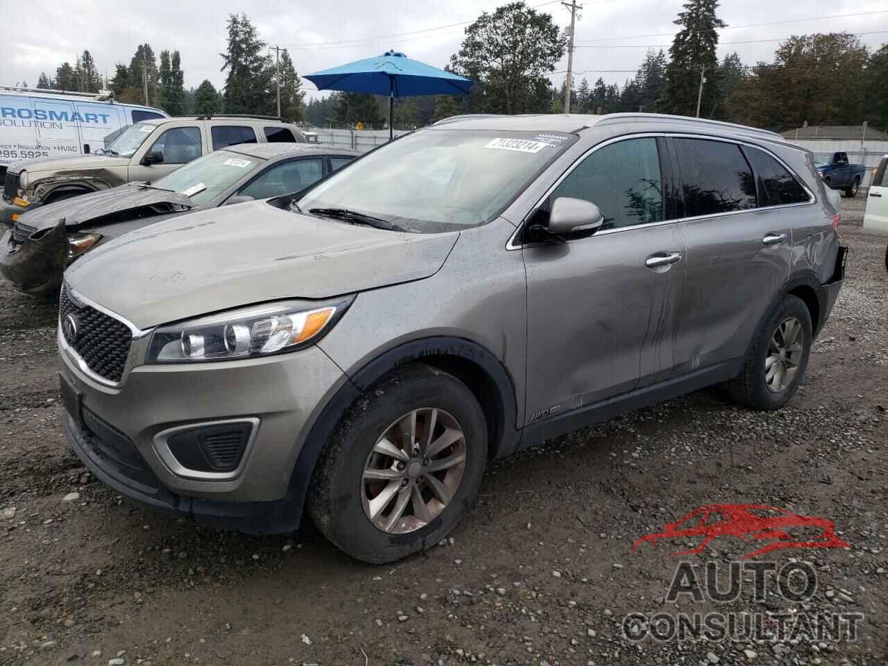 KIA SORENTO 2017 - 5XYPGDA53HG196002