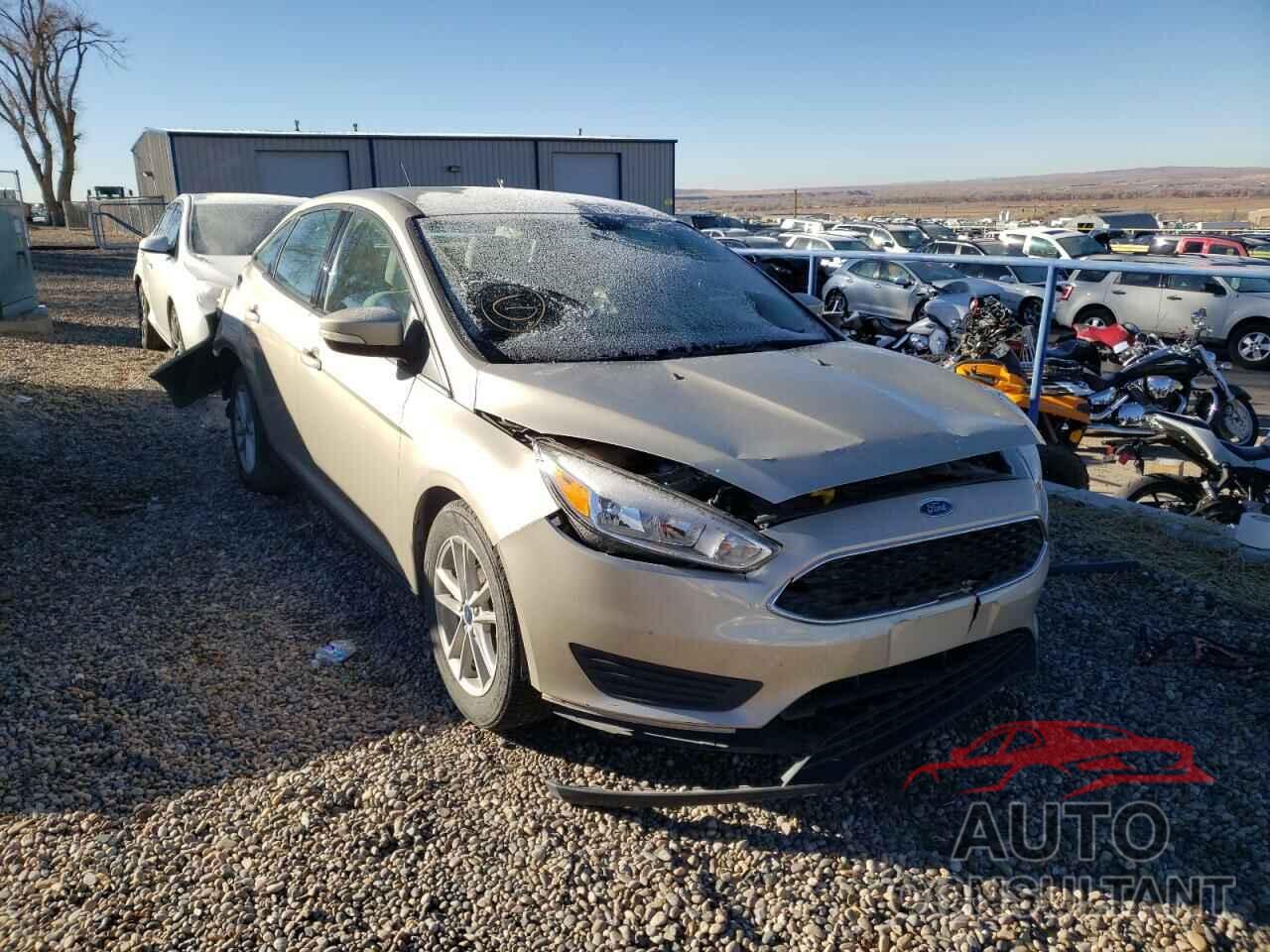 FORD FOCUS 2017 - 1FADP3F22HL284495