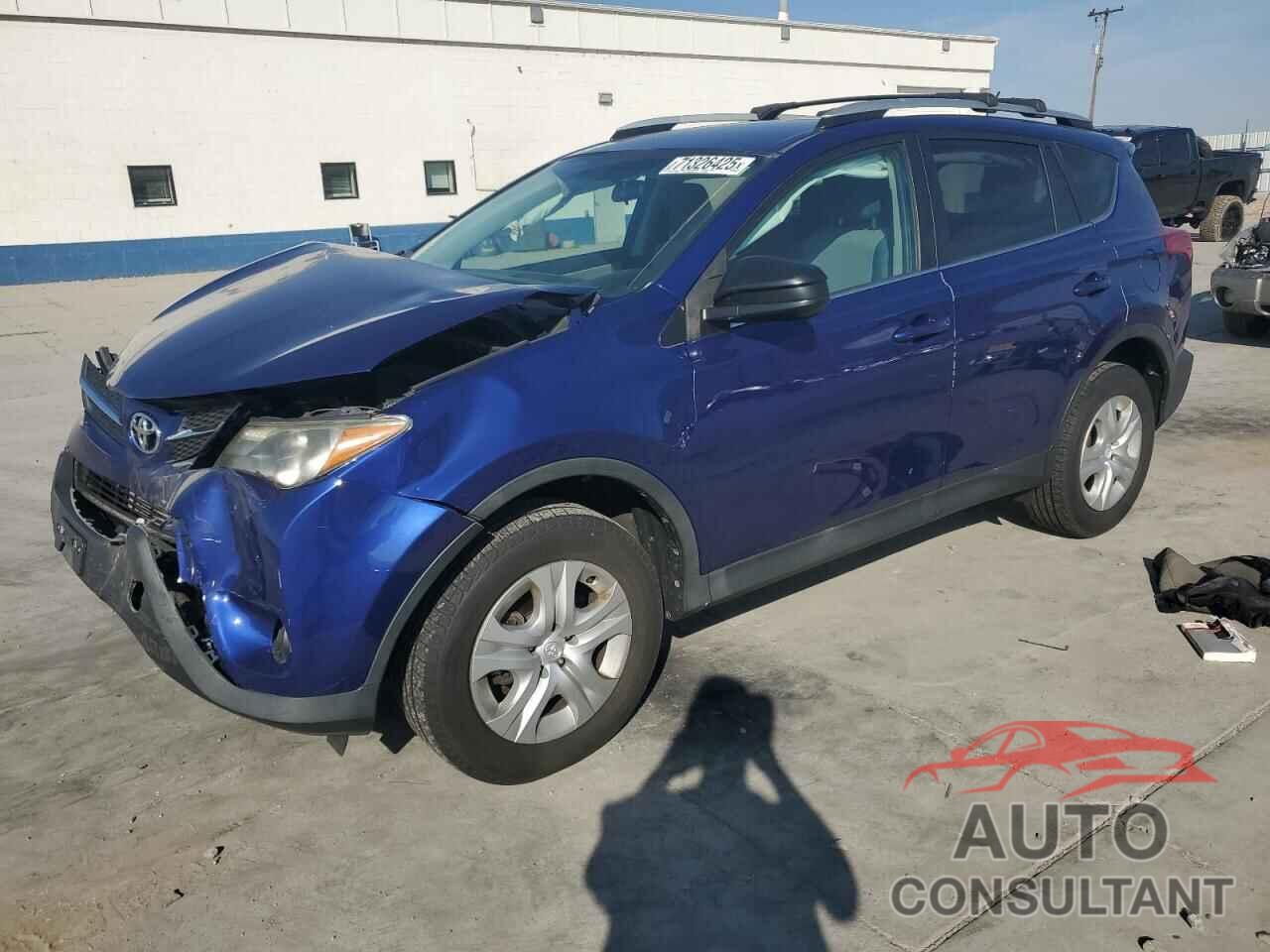 TOYOTA RAV4 2015 - 2T3BFREV9FW354393