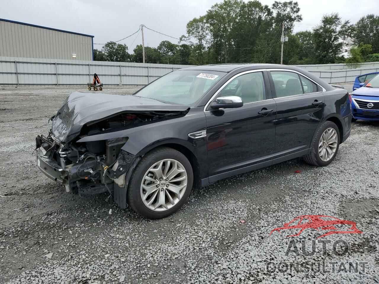 FORD TAURUS 2018 - 1FAHP2F87JG143663