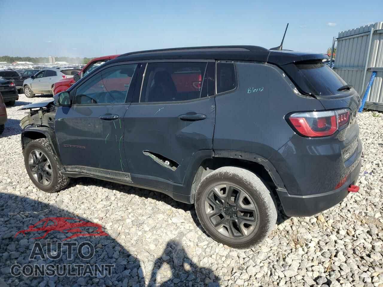JEEP COMPASS 2018 - 3C4NJDDB7JT366872