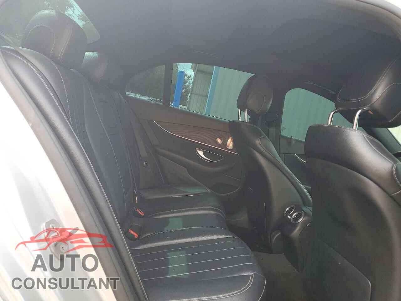 MERCEDES-BENZ E-CLASS 2017 - WDDZF4JB7HA052105