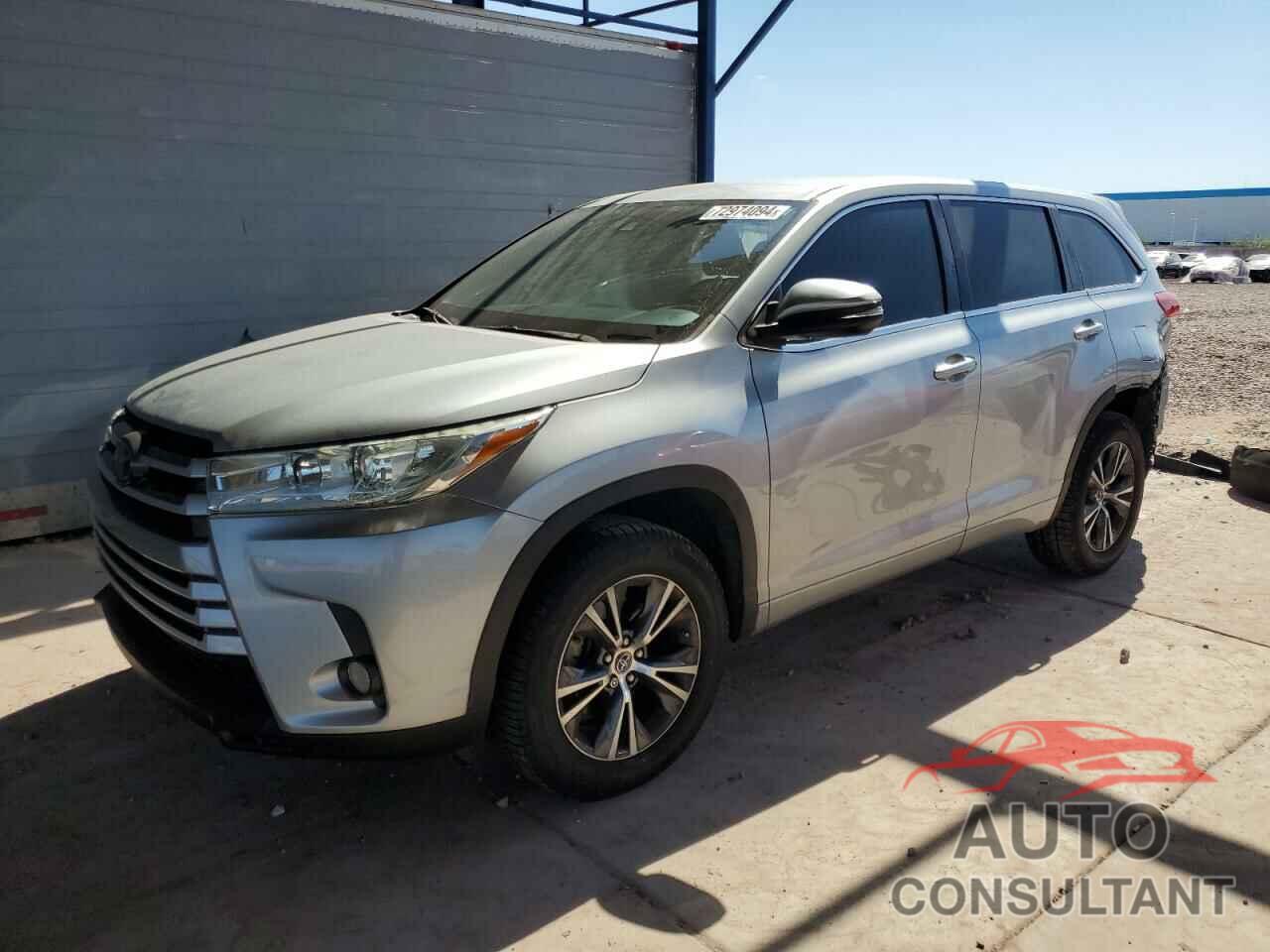 TOYOTA HIGHLANDER 2018 - 5TDZZRFH2JS285085