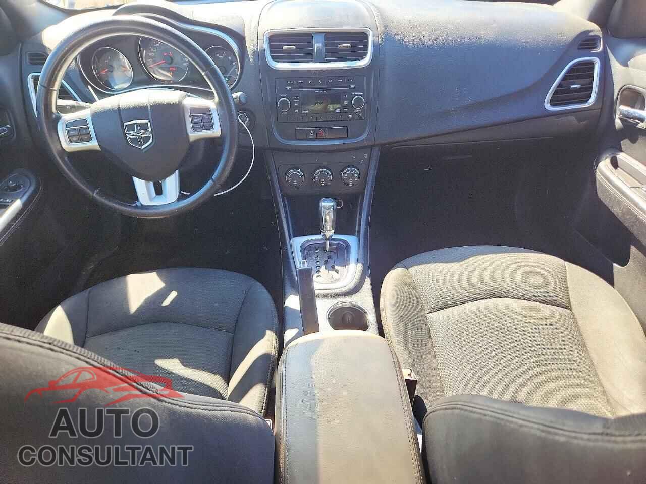 DODGE AVENGER 2011 - 1B3BD1FB4BN557321