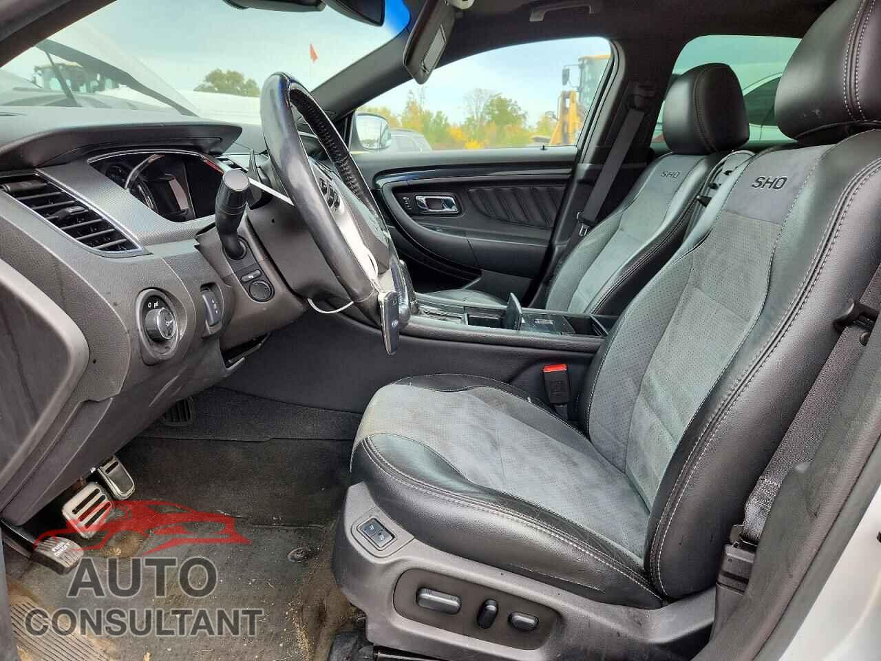 FORD TAURUS 2013 - 1FAHP2KT2DG176908