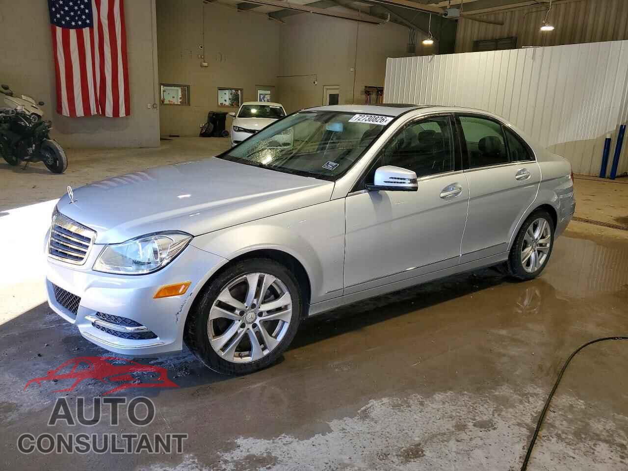 MERCEDES-BENZ C-CLASS 2013 - WDDGF4HB9DR294709
