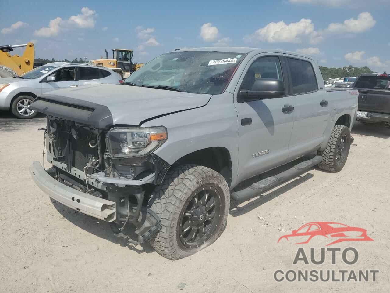 TOYOTA TUNDRA 2018 - 5TFDW5F14JX714591