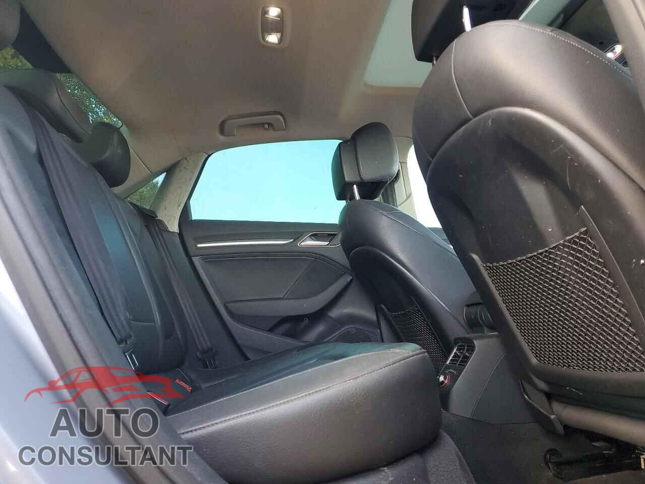 AUDI A3 2015 - WAUCJRFF3F1112446