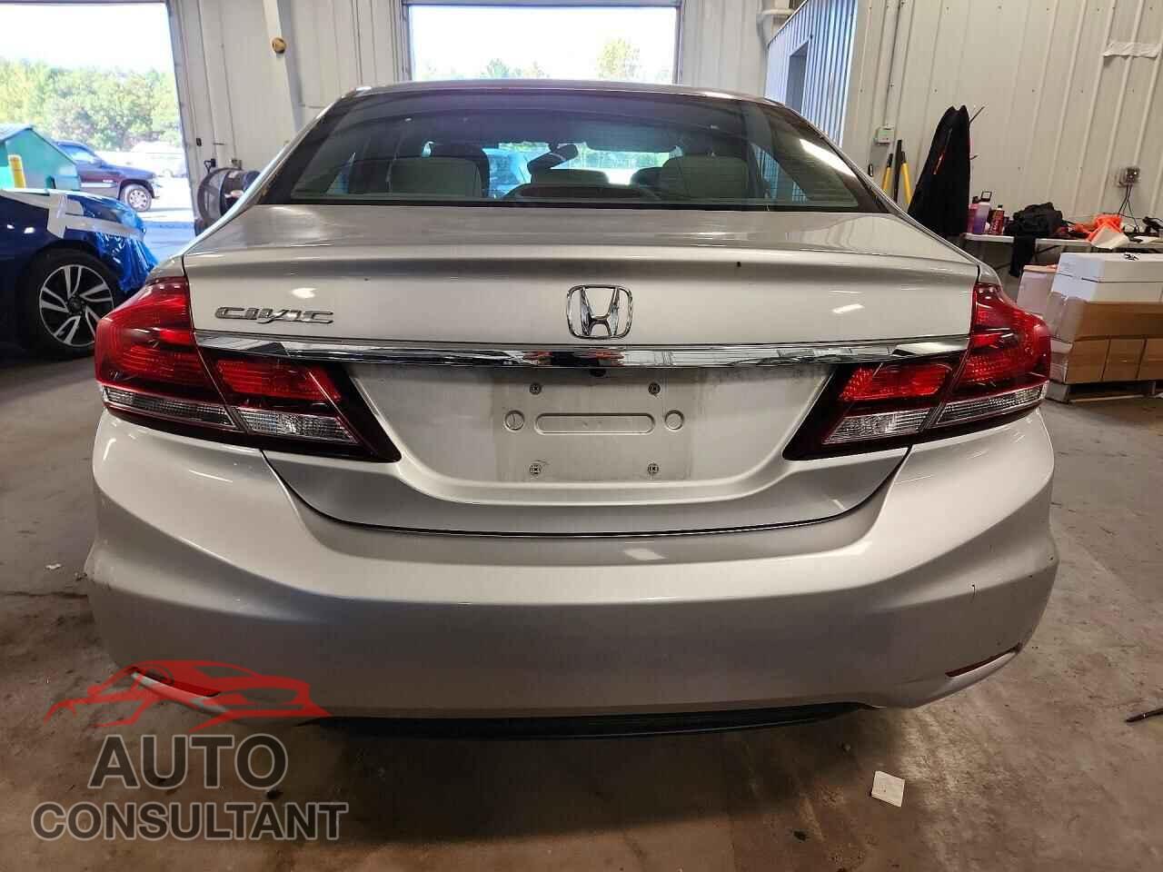 HONDA CIVIC 2015 - 19XFB2F87FE016578
