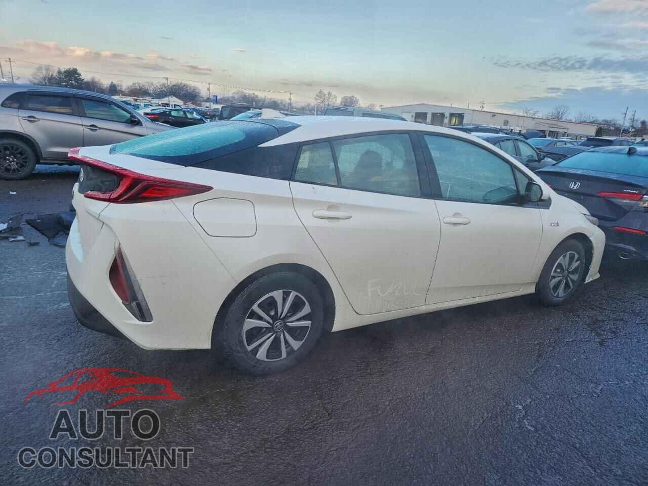 TOYOTA PRIUS 2018 - JTDKARFP7J3083327