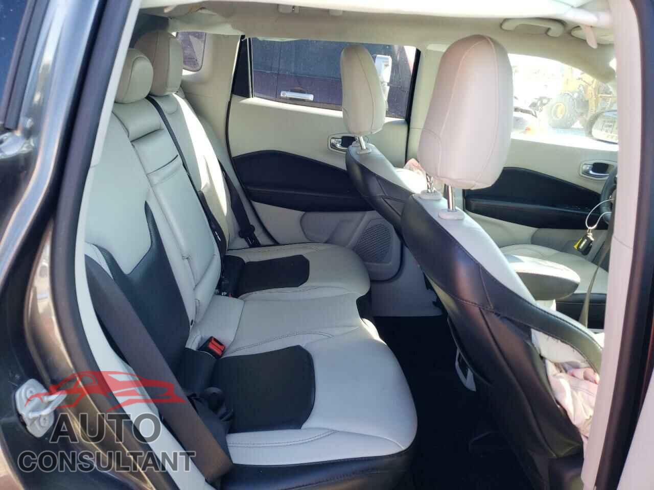 JEEP COMPASS 2018 - 3C4NJCCB3JT406490
