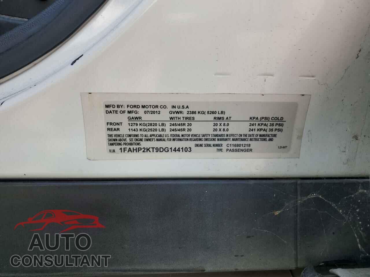 FORD TAURUS 2013 - 1FAHP2KT9DG144103