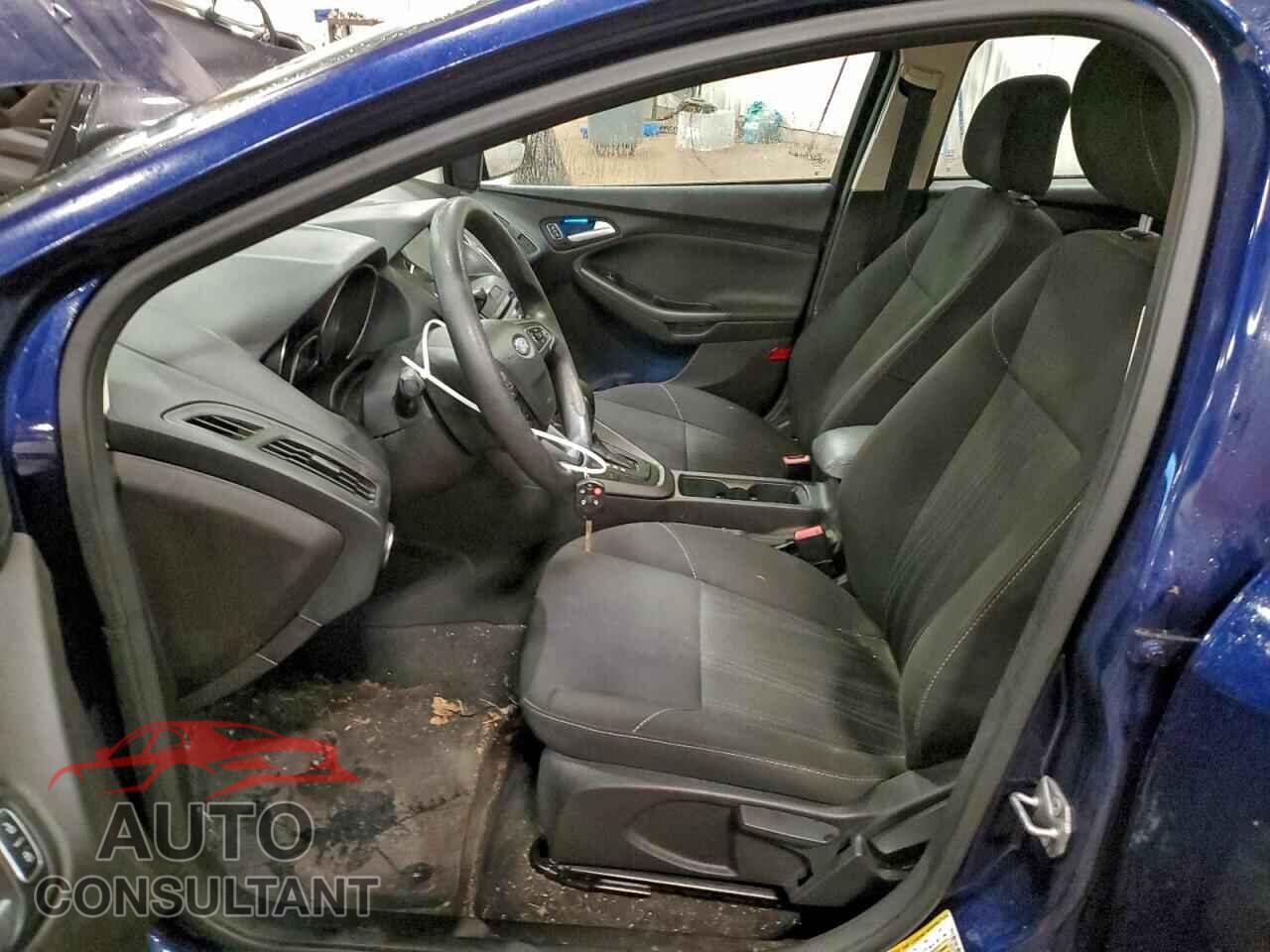 FORD FOCUS 2017 - 1FADP3H2XHL204096