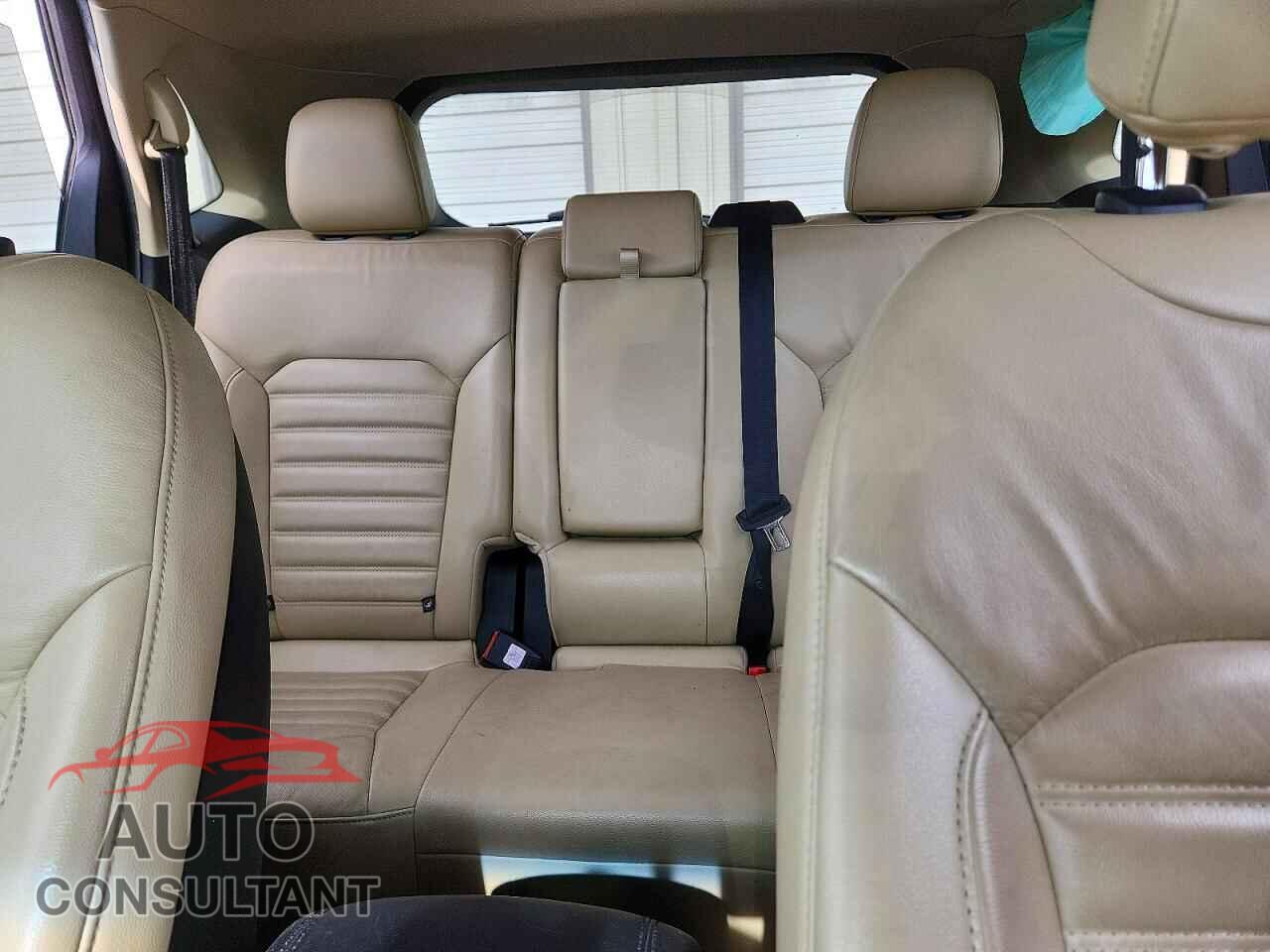 FORD EDGE 2016 - 2FMPK3J98GBB30328