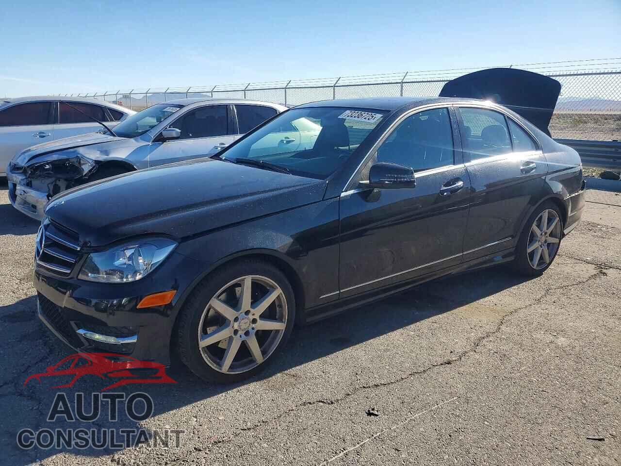 MERCEDES-BENZ C-CLASS 2014 - WDDGF5HB7EA914902