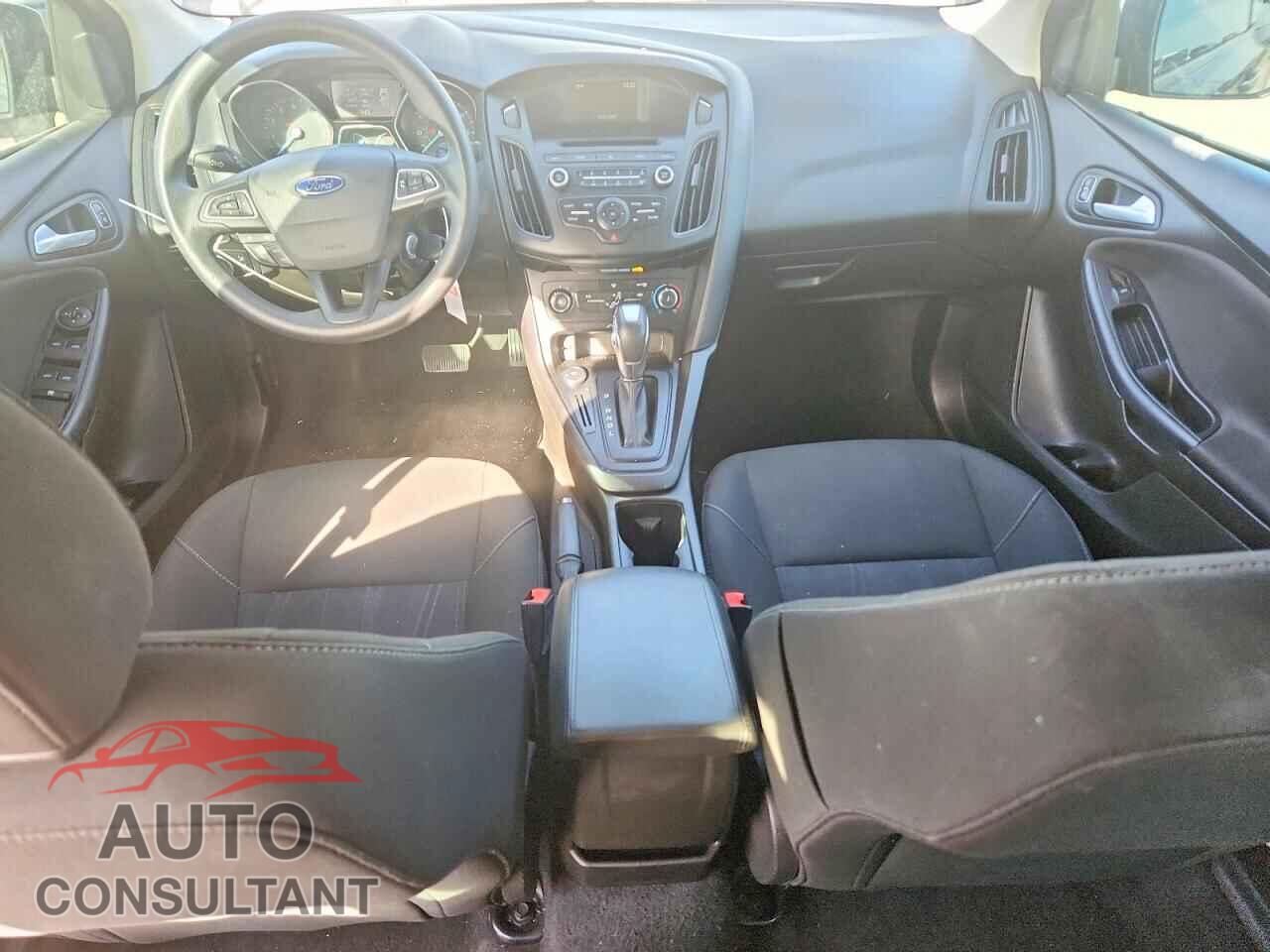 FORD FOCUS 2016 - 1FADP3F20GL372038
