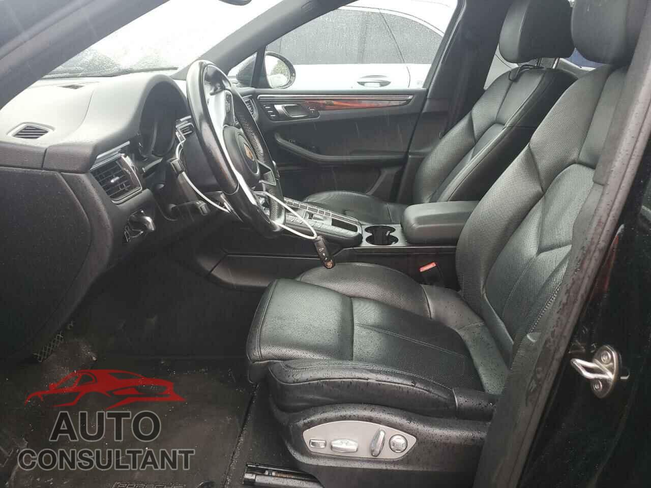 PORSCHE MACAN 2017 - WP1AA2A59HLB00646