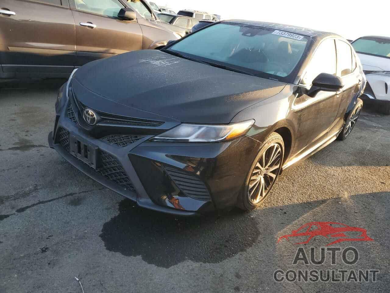 TOYOTA CAMRY 2020 - 4T1G11AK5LU382777