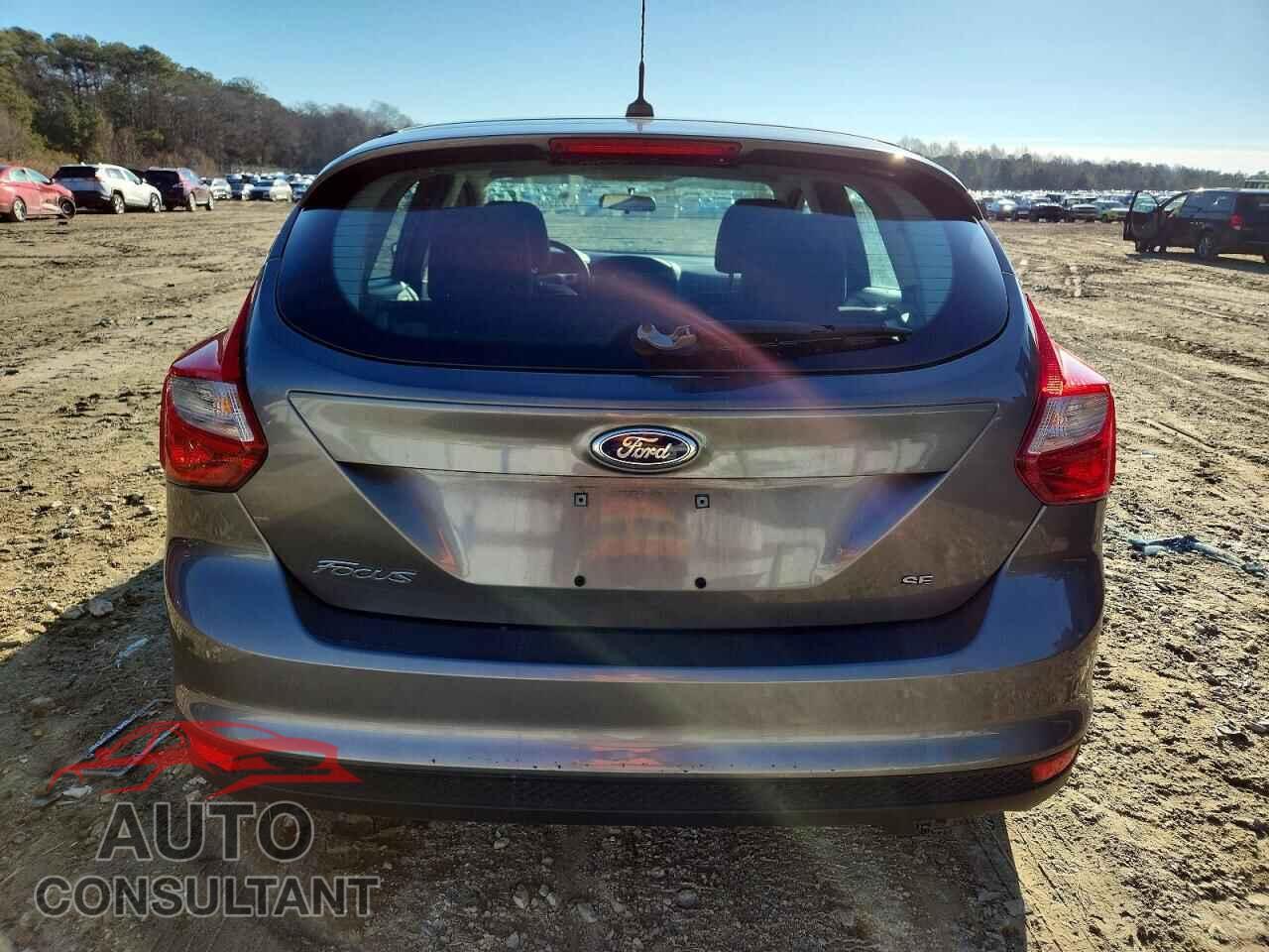FORD FOCUS 2014 - 1FADP3K25EL360406